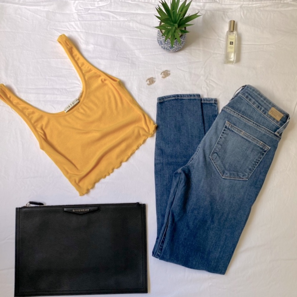 PAIGE • Jeans • GUC • 26